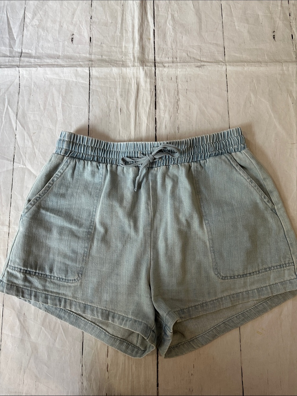 Blank NYC Women's High-Waist Light Blue Drawstring Shorts large